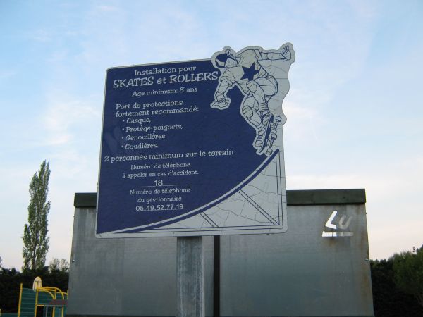 spgm-1.4.7/gal/Galeries/spots/parks/86_chasseneuil/Chasseneuil 01.jpg